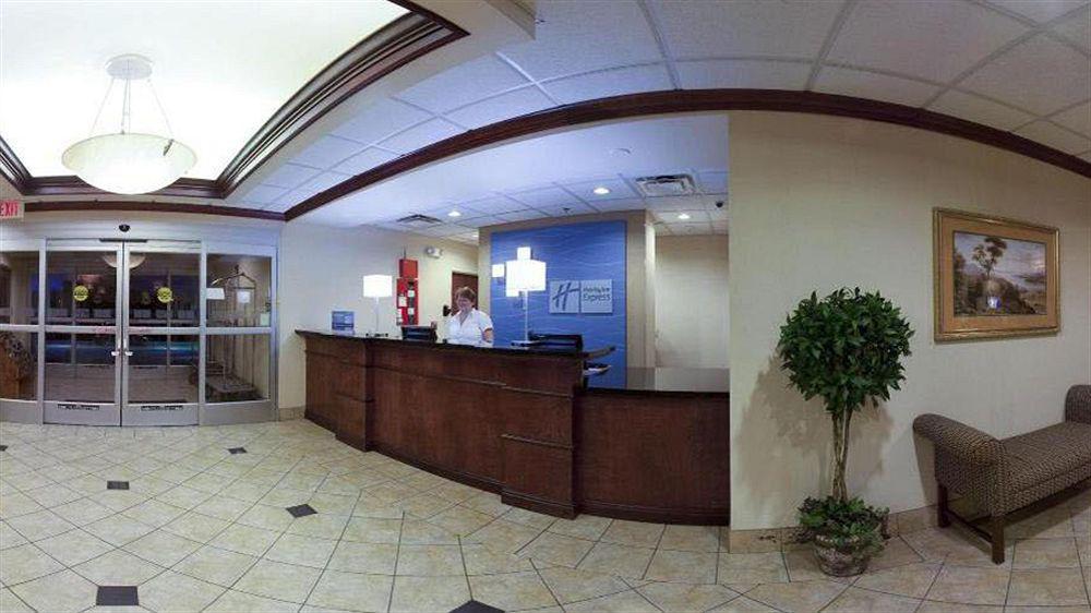 Holiday Inn Express Athens By Ihg Ngoại thất bức ảnh